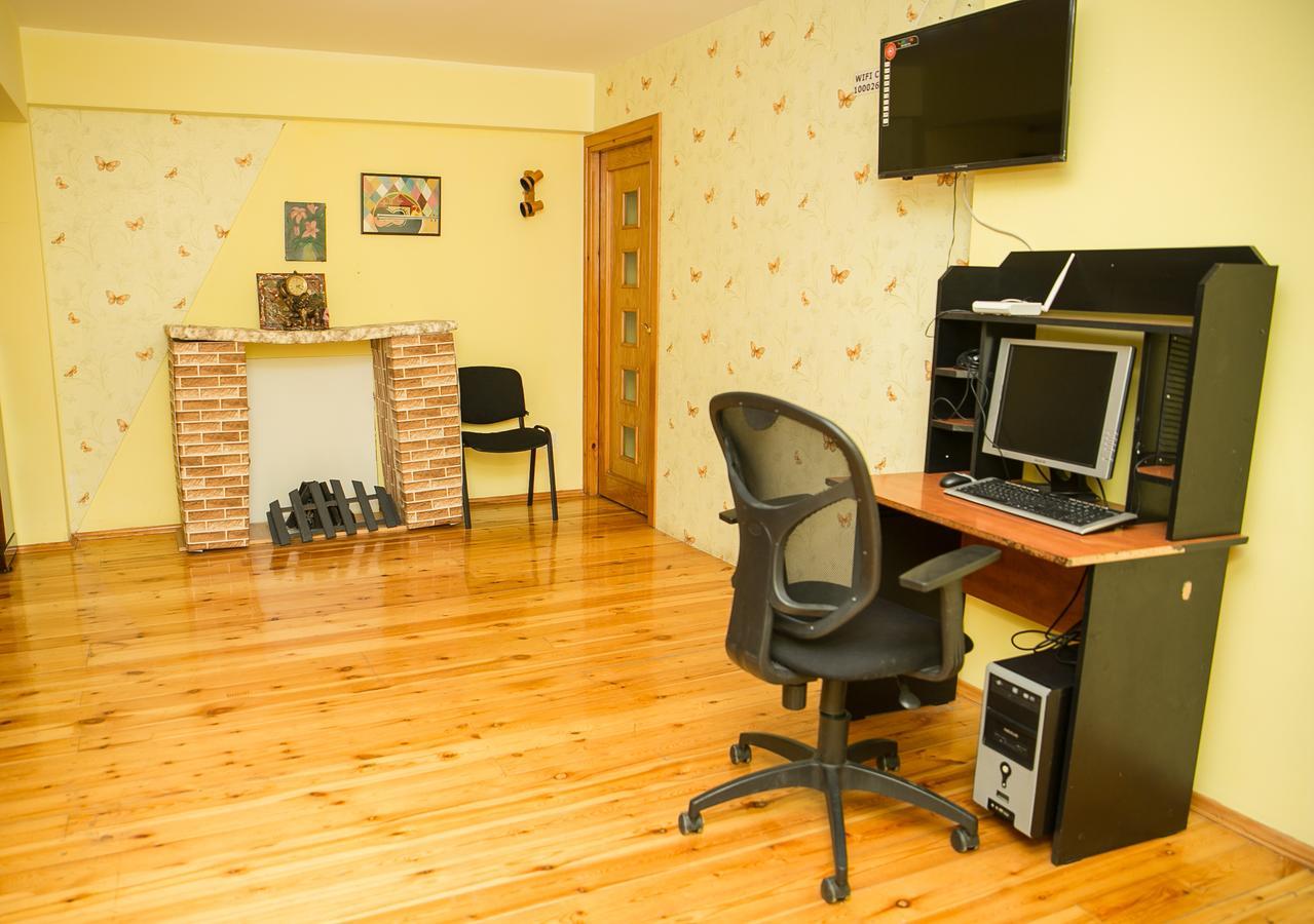 Highland Park Hostel Baku Exterior photo