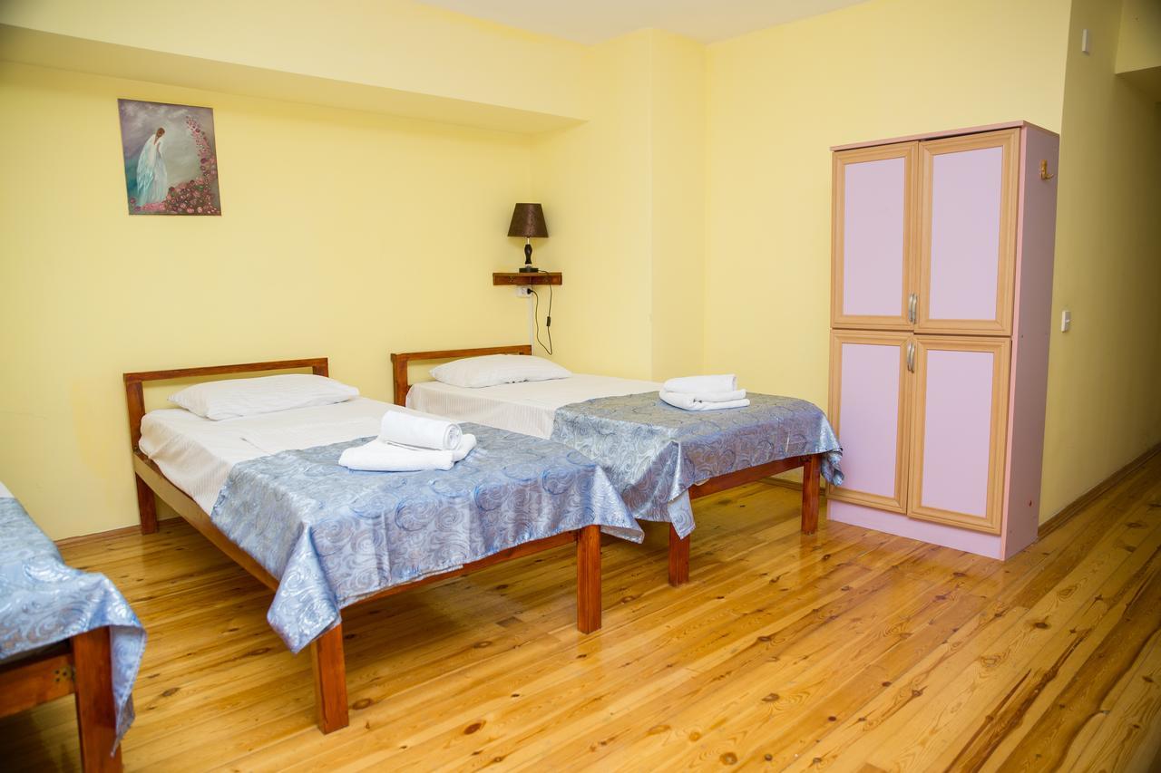 Highland Park Hostel Baku Exterior photo